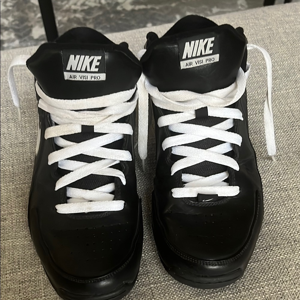 Nike Air Visi Pro Black Sneakers